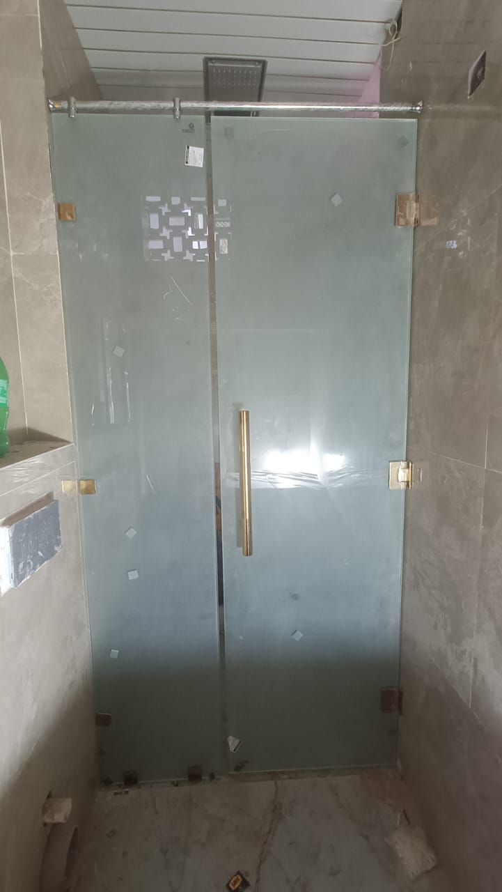 Toughened glass railing and partition services Banda